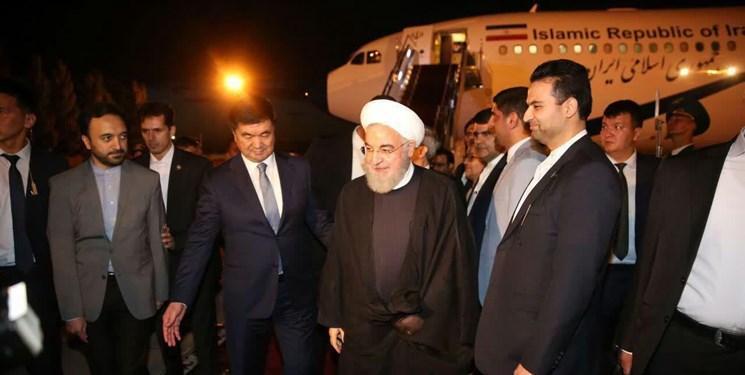 روحانی وارد پایتخت قرقیزستان شد عکس روحانی وارد پایتخت قرقیزستان شد