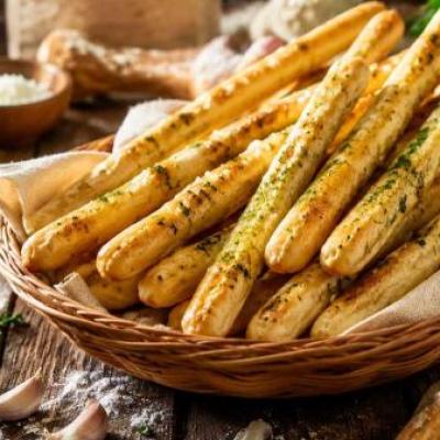 طرز تهیه نان برد استیک خانگی؛ ترد و پف دار به سبک ایتالیایی طرز تهیه نان برد استیک خانگی؛ ترد و پف دار به سبک ایتالیایی
